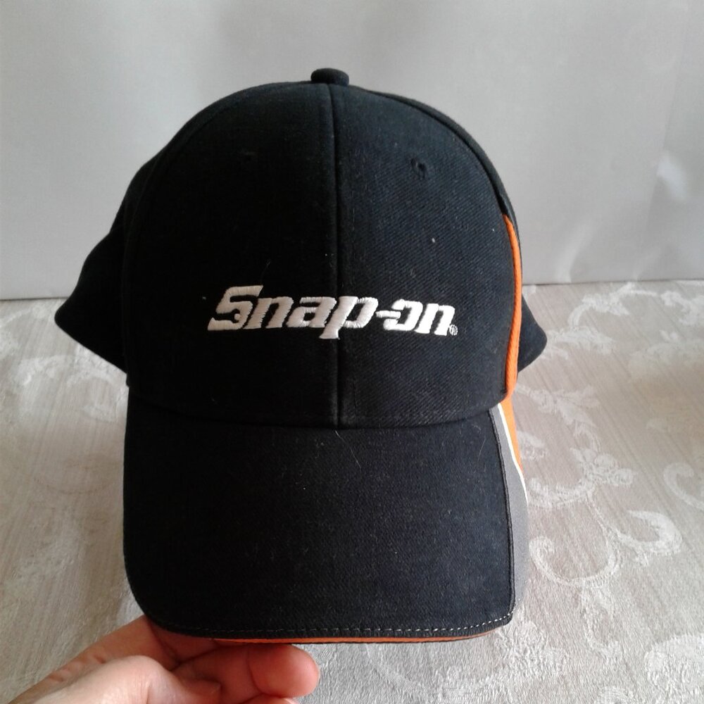 Snap-on Flex fit Hat - Black , NEW